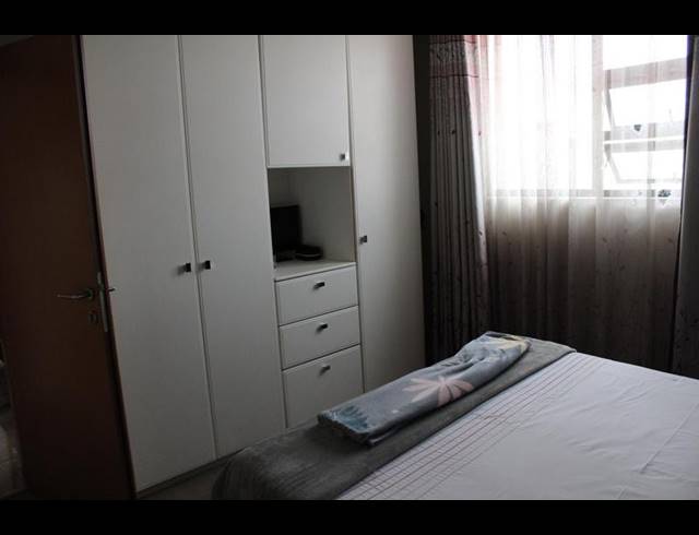 2 BEDROOM PROPERTY TO RENT IN BEDFORD GARDENS